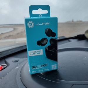 Jlab Go Air Pop earbuds true wireless